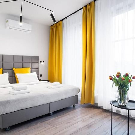 Househost Apartment: Miodowa 42/8B Street Krasków Eksteriør bilde